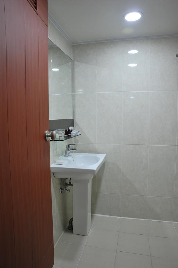 Palace Hotel Gwangju Gwangju Metropolitan City Ngoại thất bức ảnh